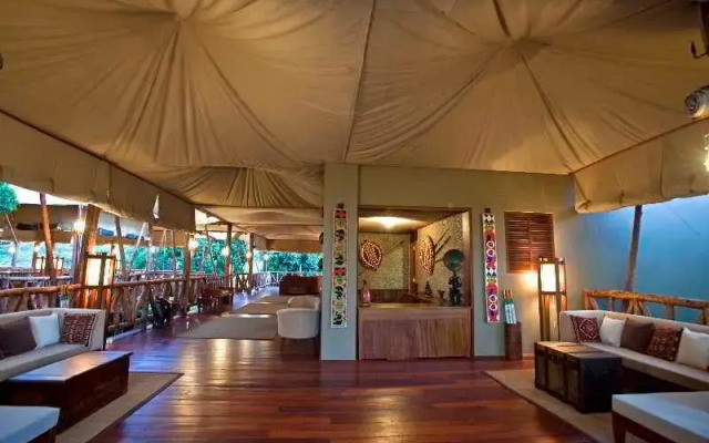 Neptune Mara Rianta Luxury Camp