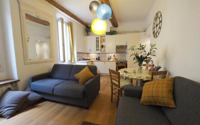 2 Bedroom Apartment Old Town Centre