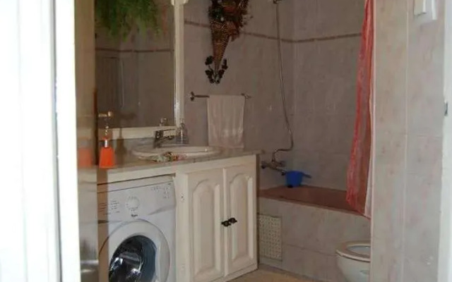 Apartment Boutrouss