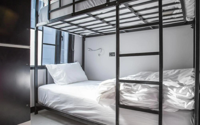 Jellybean The Blocks Hostel Sukhumvit 10