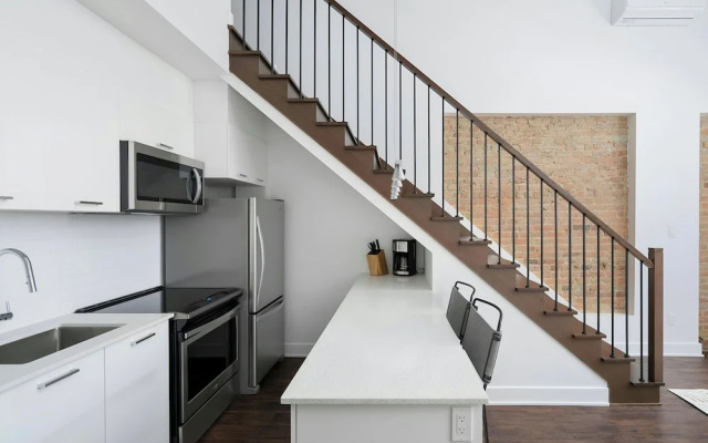 Sonder by Marriott Bonvoy Gare Saint Denis Apartments Downtown