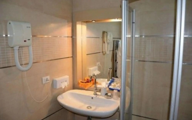 Hotel Sailing Center