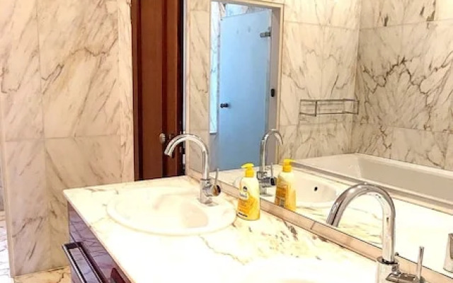 Center City Villa