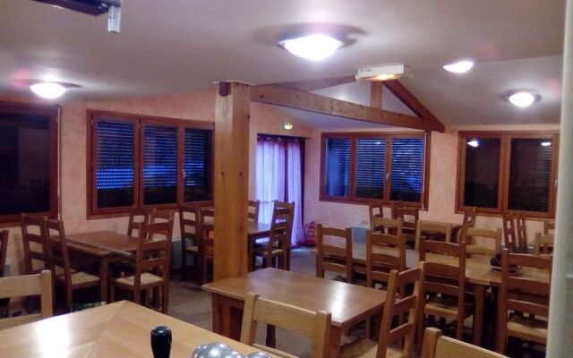 Auberge Du Pays De Sault