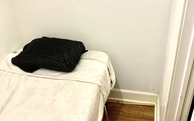 The Ugly House