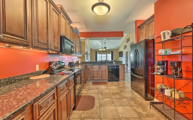 Spacious Branson Condo on Table Rock Lake!