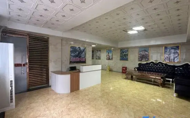 Weidi Heying Apartment