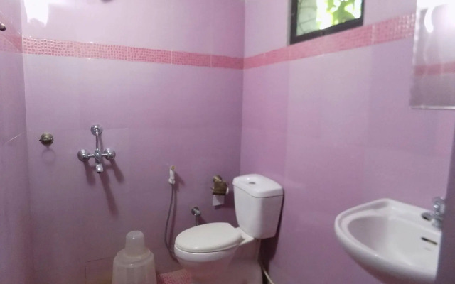 Elphinstone Residency