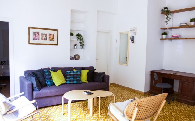 Prague Tlv by Paybox