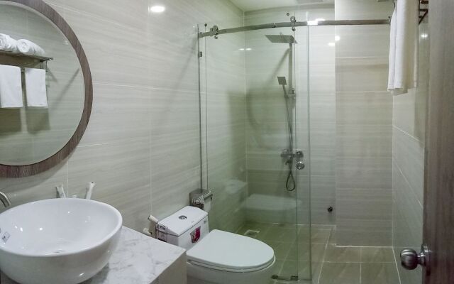 AMILA NGUYEN HUE HOTEL by SAZI