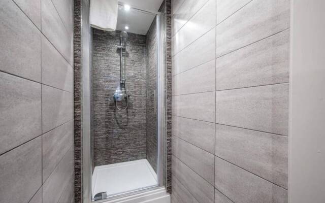Host Apartments Picasso s Place I