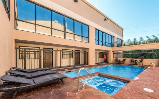 Quality Inn & Suites Round Rock - Austin North