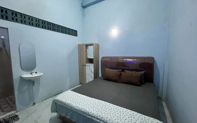OYO 94579 Sm Raja Guest House