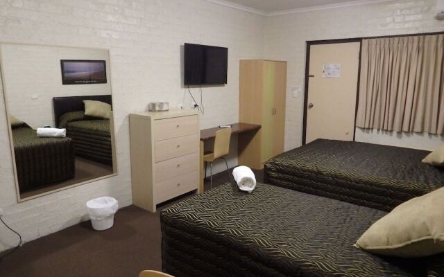Motto Farm Motel