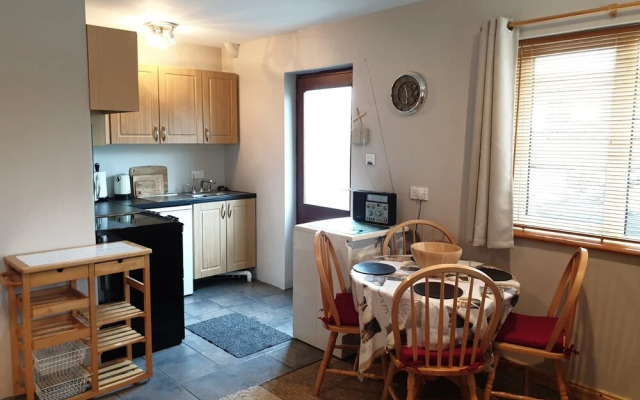 Tullycross Apartment