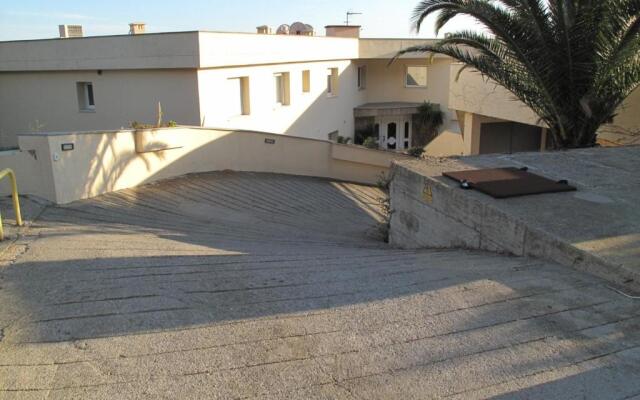 Mare Nostrum 18 Roses - Barneda Premium