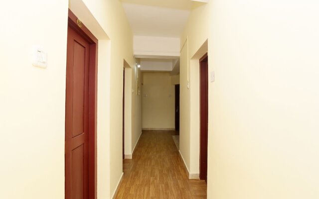 Gamas Centre by OYO Rooms