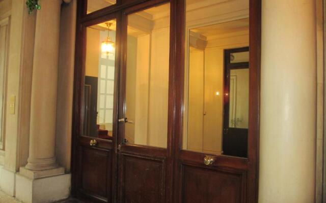 Bed and Breakfast Paris Arc de Triomphe