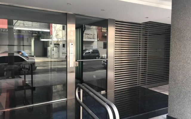 Palermo Queens Apartment