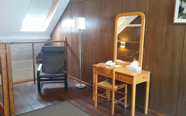 New Helvetia Hotel