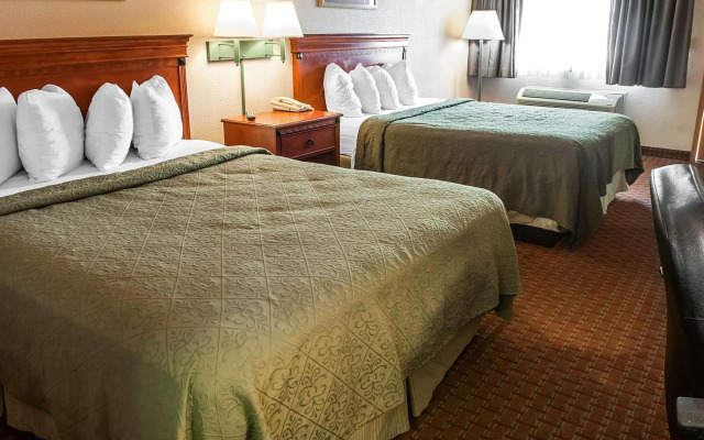 Quality Inn & Suites Las Cruces - University Area