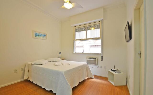 Economic Studio C045