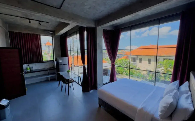 Sky Apartments And Suites