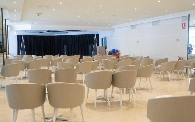 BLUESEA Costa Jardín Spa