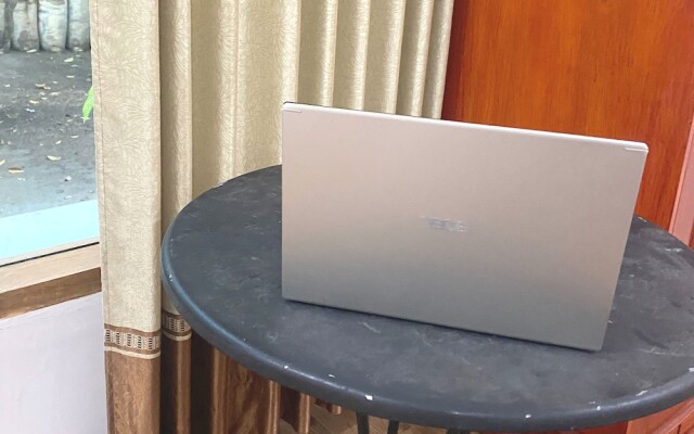 Hotel O Kebun Manis Homestay Near Lapangan Bola Volly Batu Kumbung