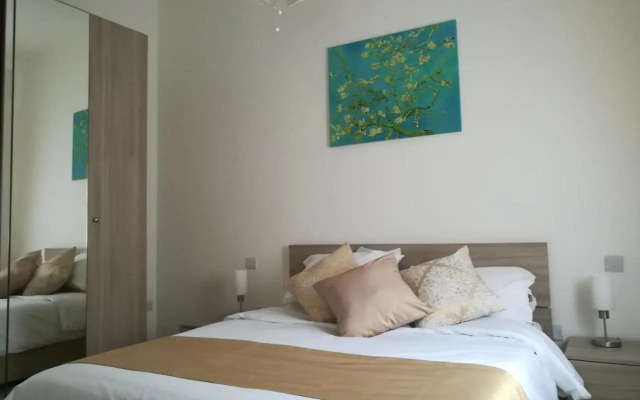 The Premier Suite - Fully Airconditioned