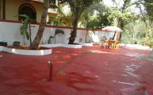 Nk Siolim River Bungalow