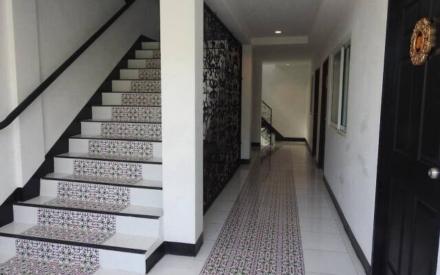 Hua-Hin R1
