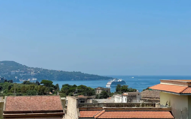 YourHome - La Famiglia Apartment