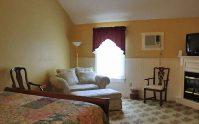Kearsarge Inn