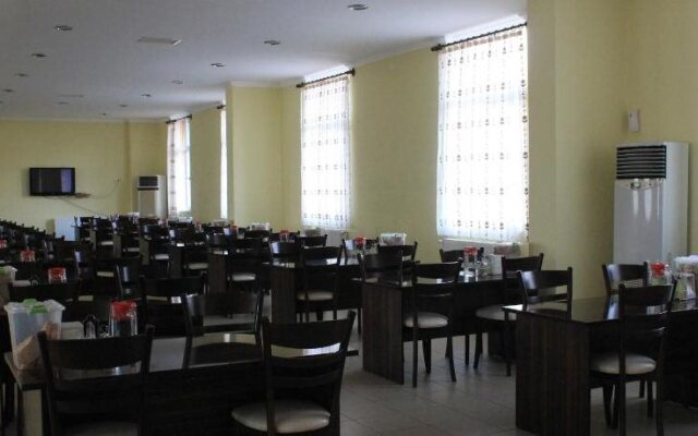 Ustundag Otel