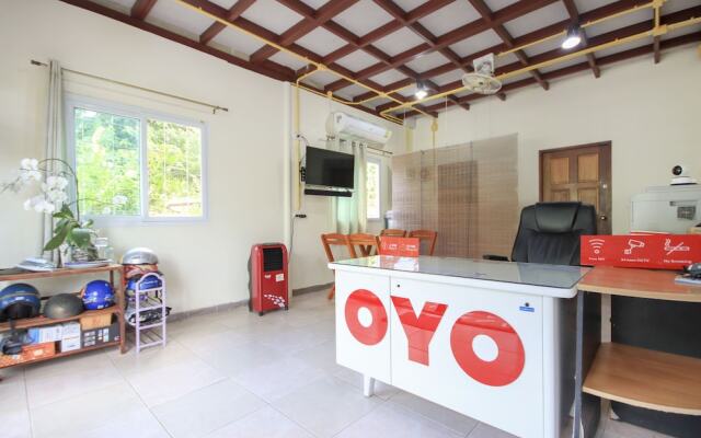 OYO 75373 Chamil House