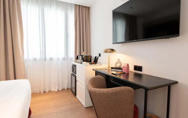 L&H CALLAO SELECTION (Adults only)