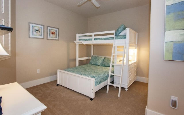 Crd0306 3 Bedroom Condo