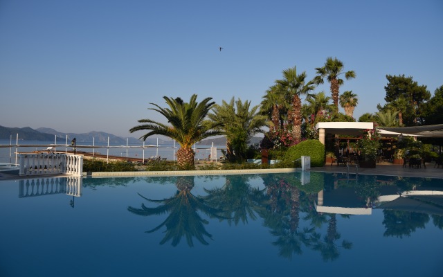 Fortezza Beach Resort