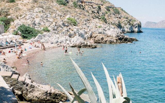 Hydra Hotel