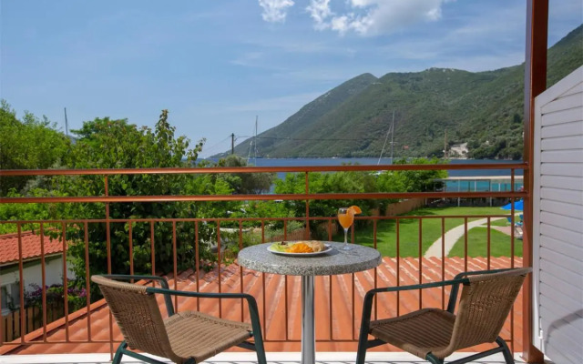 Menes Hotel