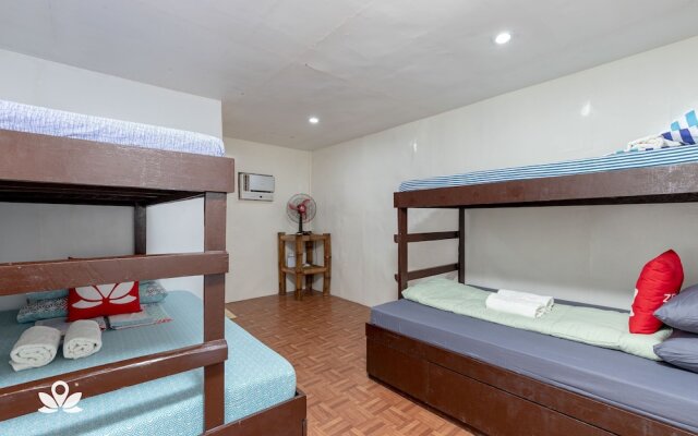Zen Rooms Basic Junsims Siargao