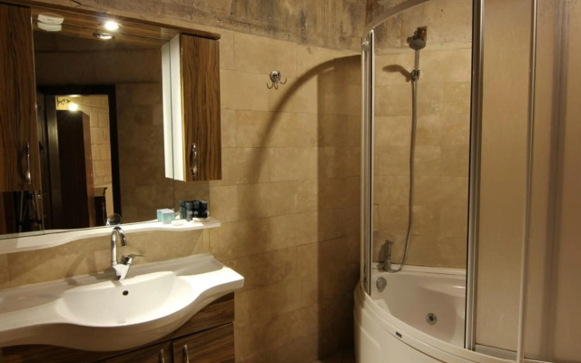 Ascension Cave Suites - Special Class