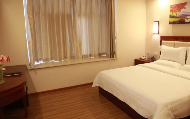 GreenTree Inn Huizhou Chenjiang Intercity Rail Station Hotel – Guest Rooms – Huizhou