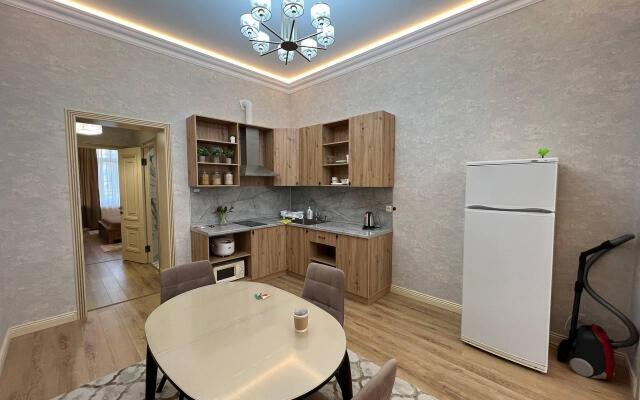 Апартаменты на улице Времена года