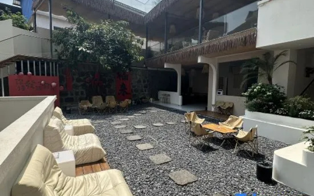 XICHEN Vacation Rental – Outside – Dehong