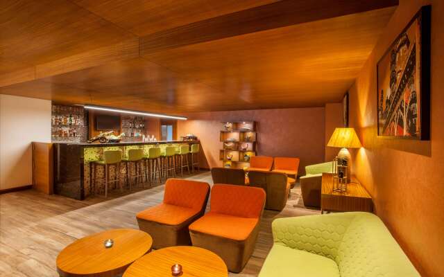 Hyatt Place Hyderabad Banjara Hills