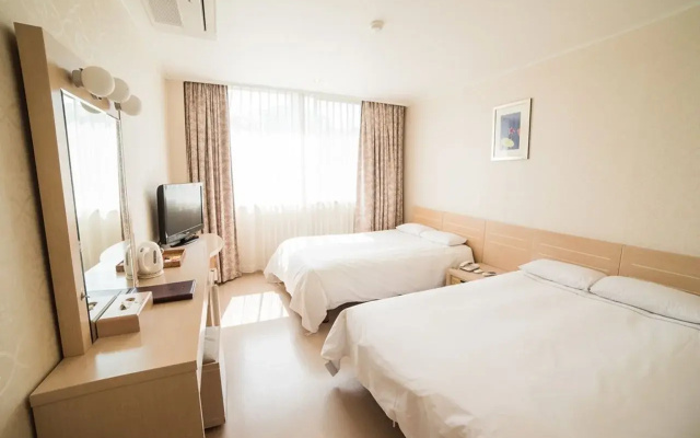 Bloom Hotel