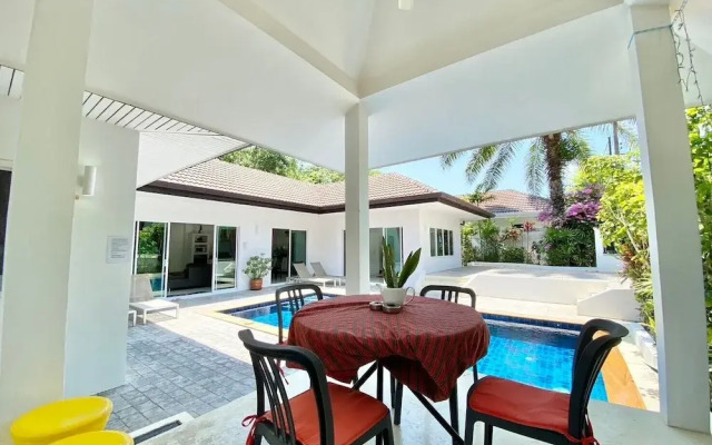 4 Br Private Pool Villa GA