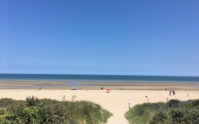 Appartement Merville-Franceville-Plage, 2 pièces, 4 personnes - FR-1-465-11